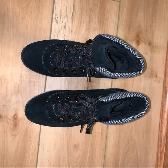 Anne Klein Women’s Willpower Cold-Weather Boots - Picture 5 of 7